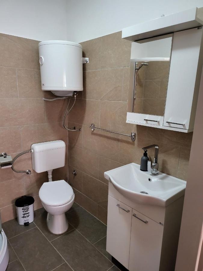 Sun And River Apartments Golubac Luaran gambar