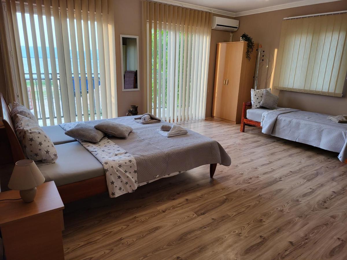 Sun And River Apartments Golubac Luaran gambar
