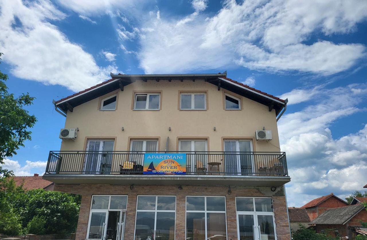 Sun And River Apartments Golubac Luaran gambar