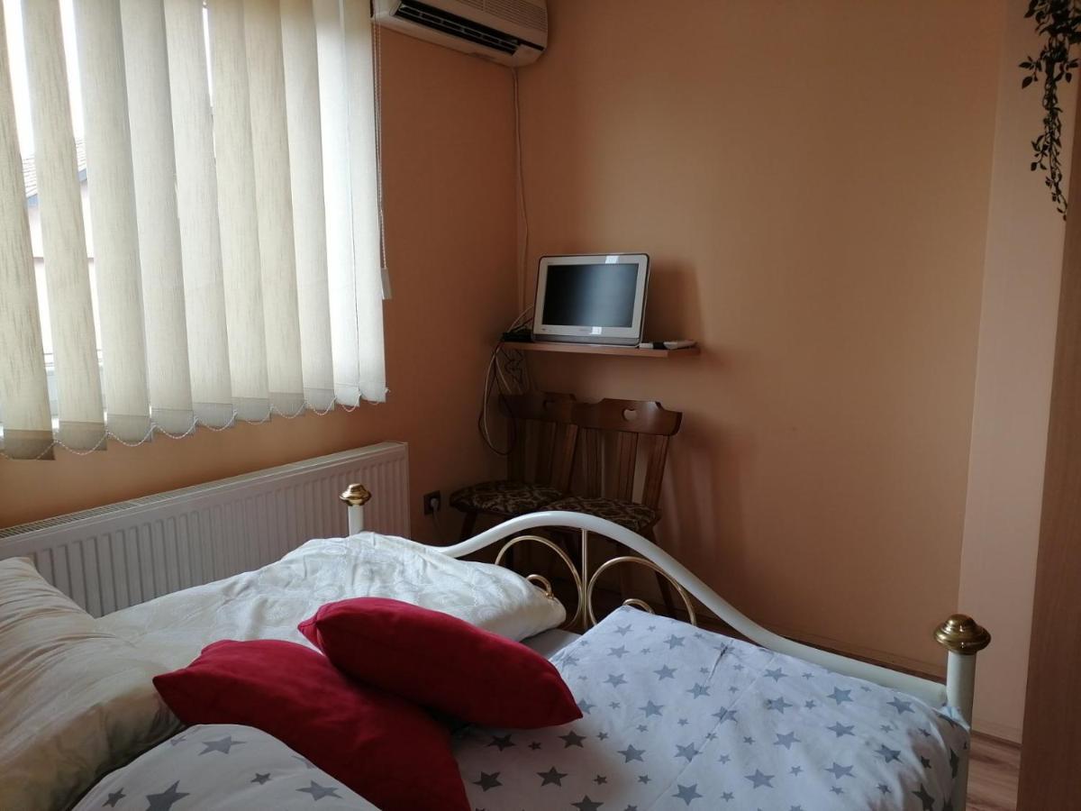 Sun And River Apartments Golubac Luaran gambar
